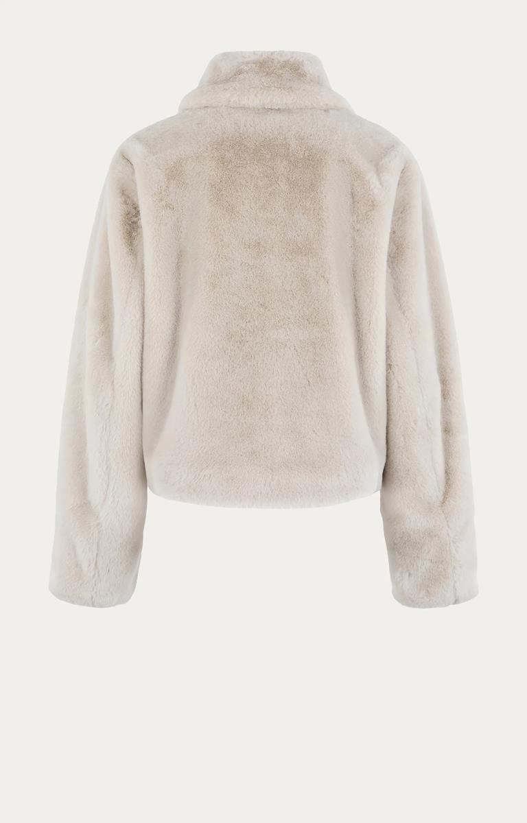 Moscow Jack Fun Off-White 3