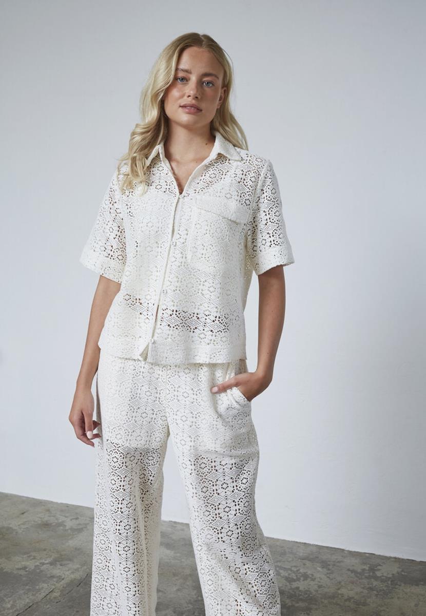 Sisters Point T-Shirt Elsia-Sh.ss Off-White 1