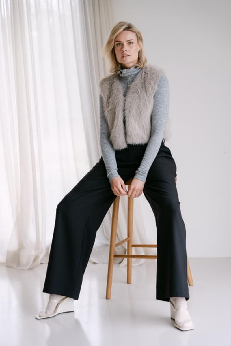 Aimée the Label Gilet Isla Grijs 1