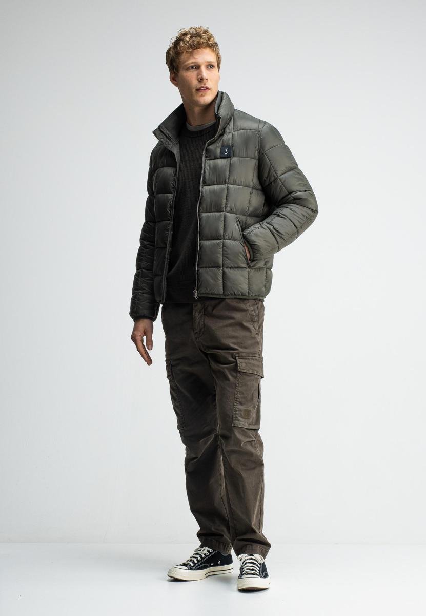 Butcher of Blue Jack M2527003 Bruin 5