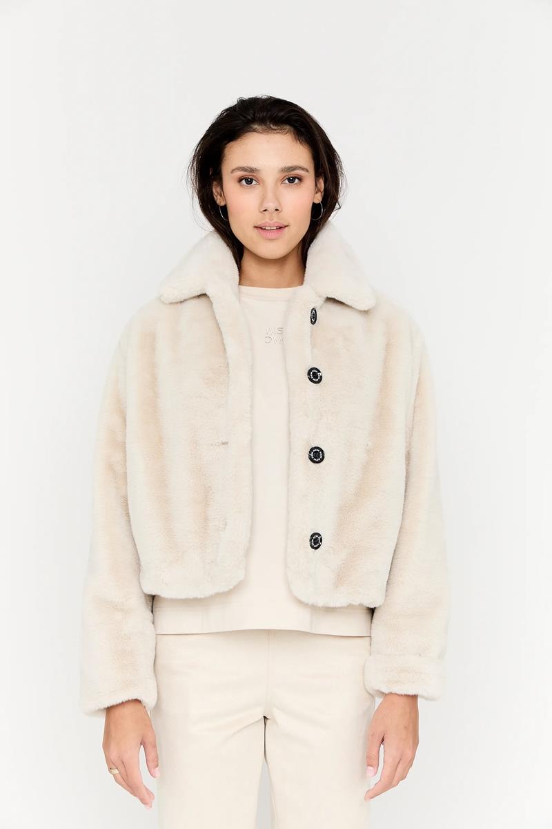 Moscow Jack Fun Off-White 1
