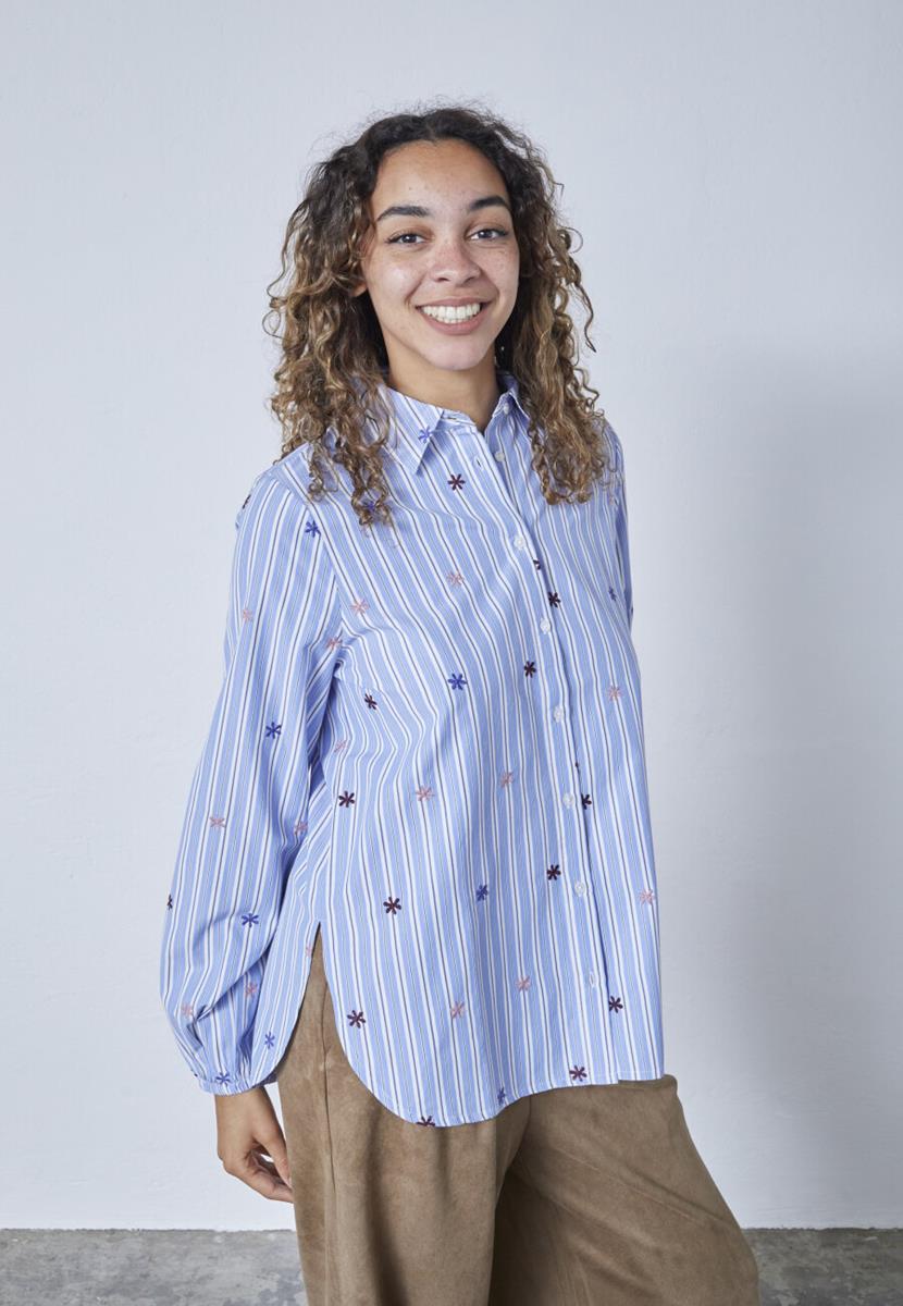 Sisters Point Blouse Istea-Sh2 Blauw 1