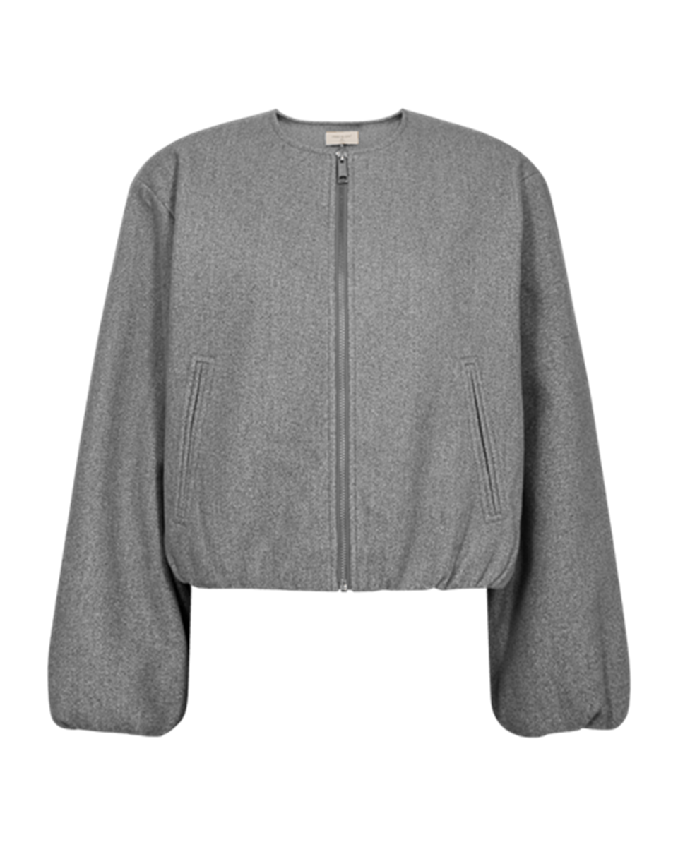 Blazer Yanna