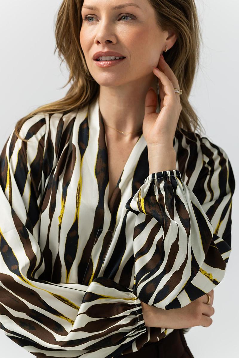 Label DOT Blouse 2521044 Bruin 1