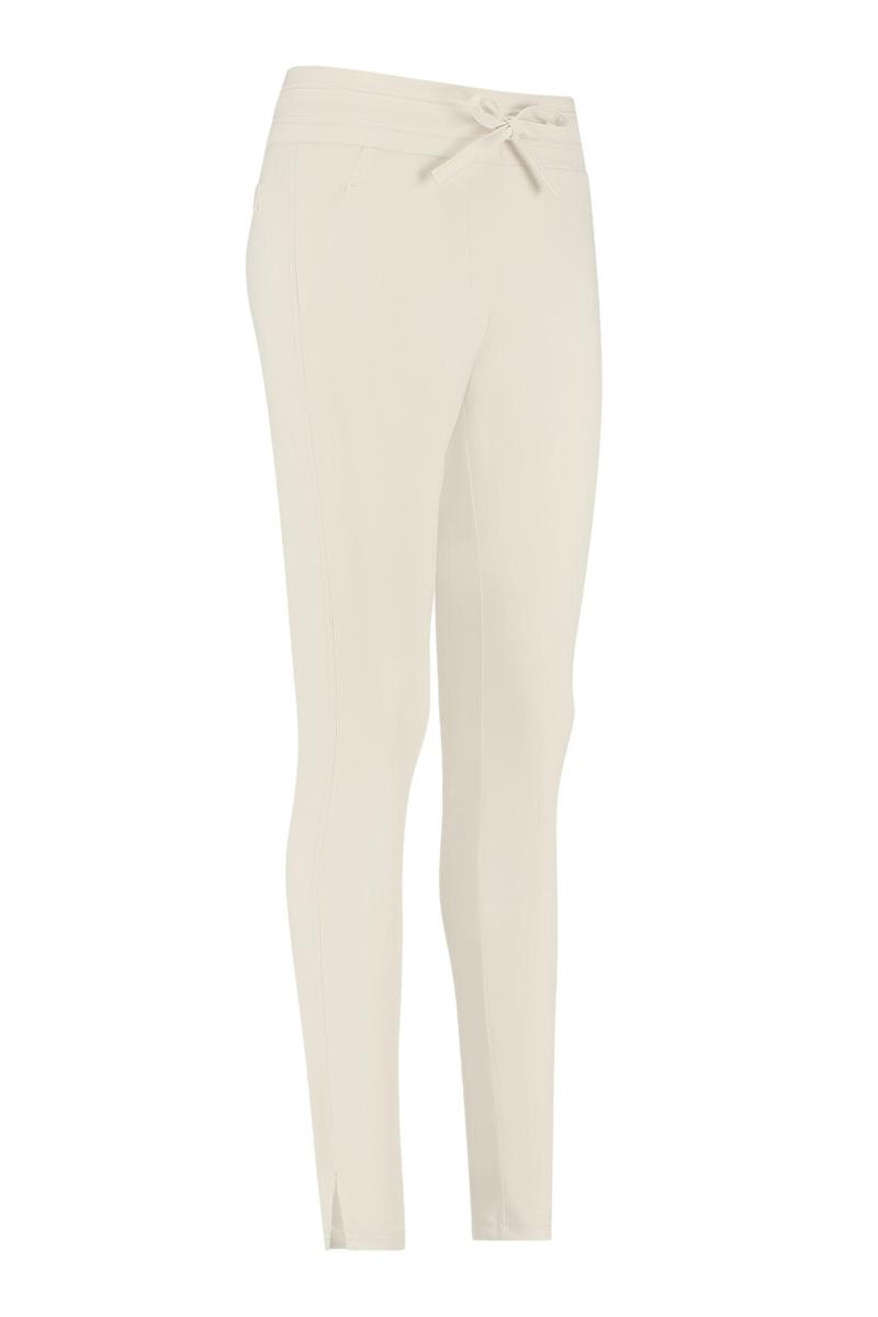 Broek Stairdown
