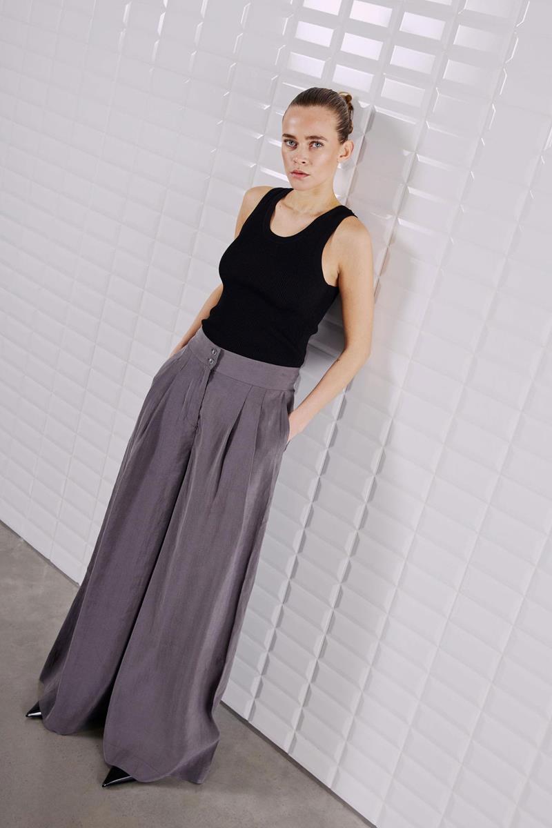 WithBlack WithBlack Pantalon Maya Wide Pant Antraciet 1