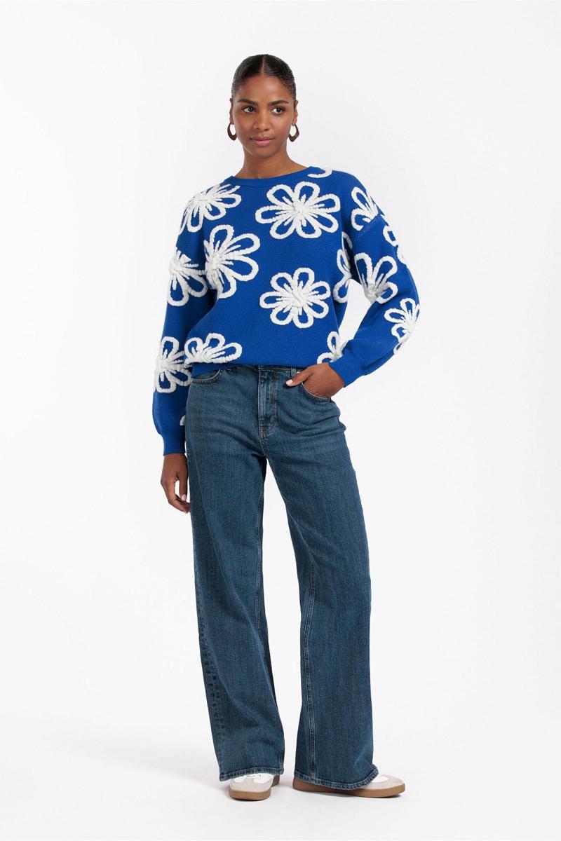 Studio Anneloes Studio Anneloes Trui Cassidey flower p Blauw 6