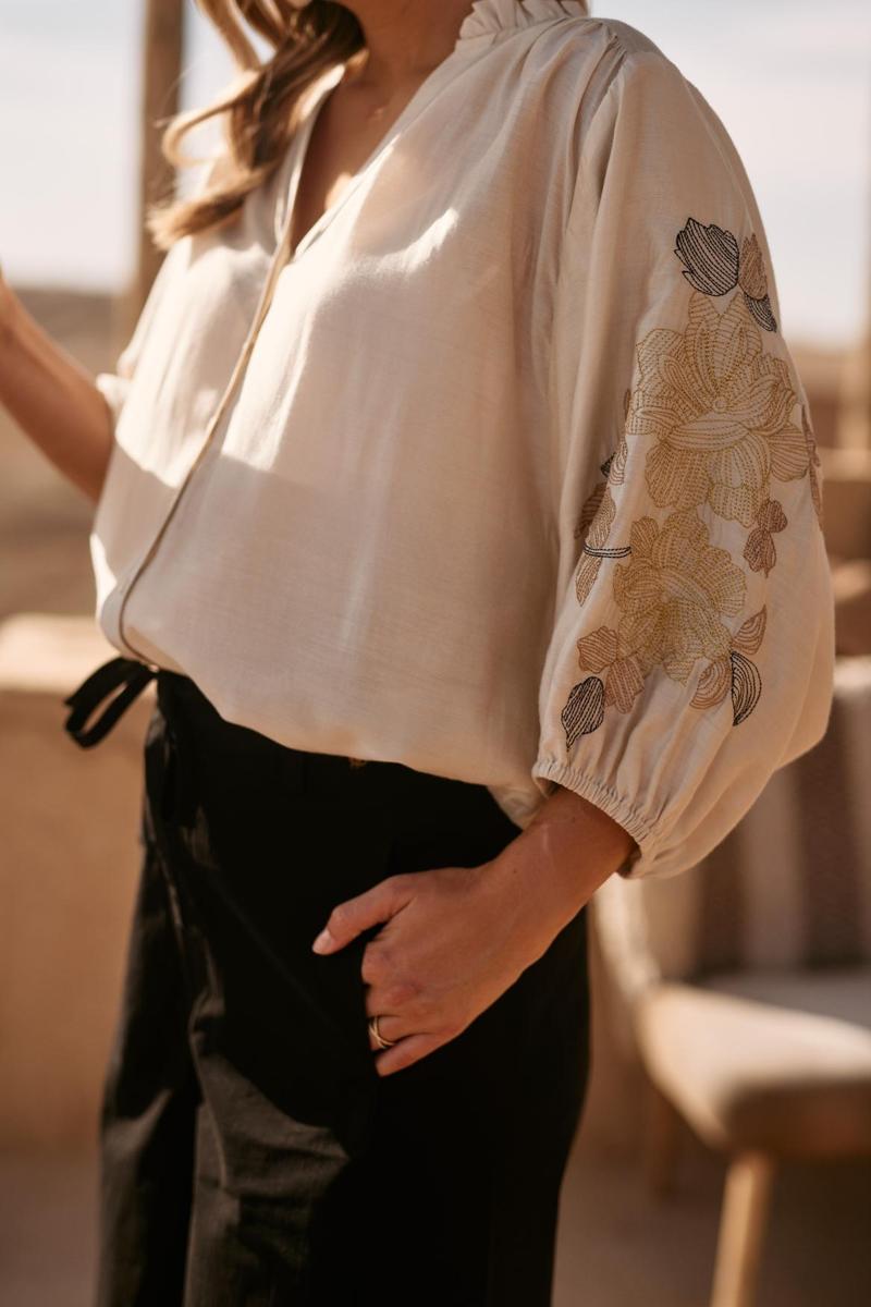 NUKUS NUKUS Blouse NKS02097 Wolwit 4