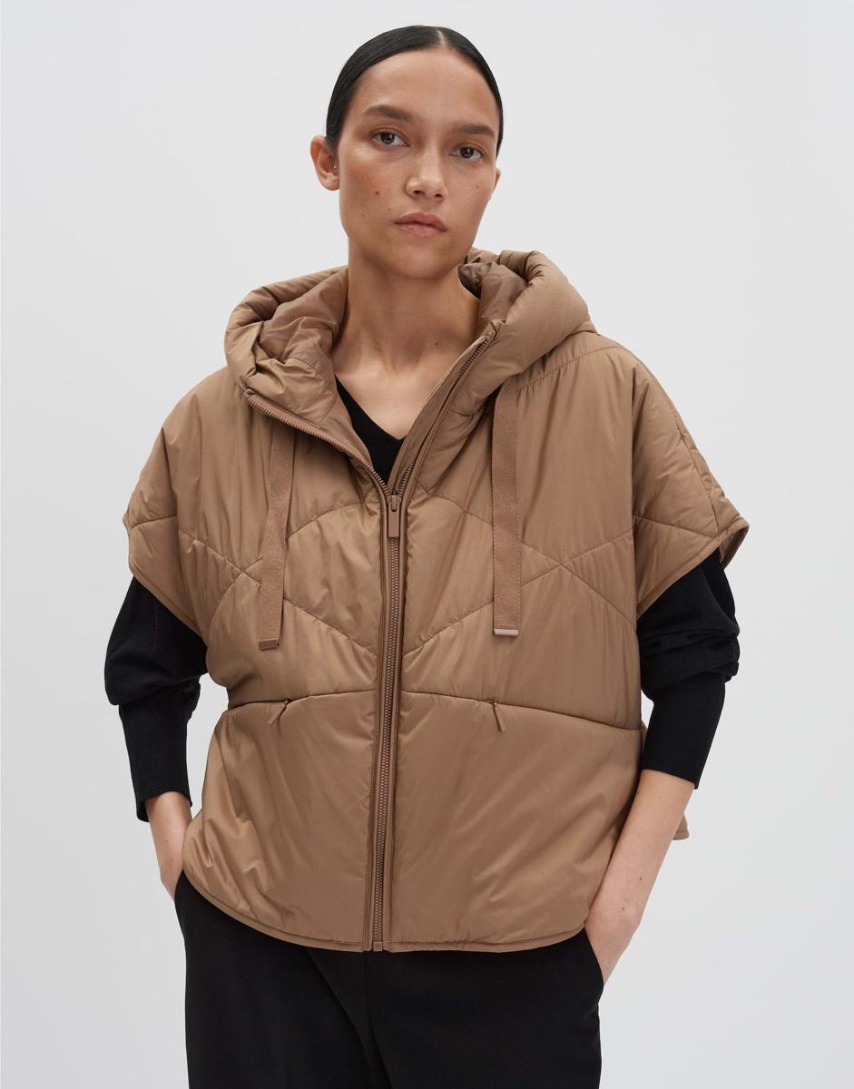 SOMEDAY Vest Venkara Zwart 2