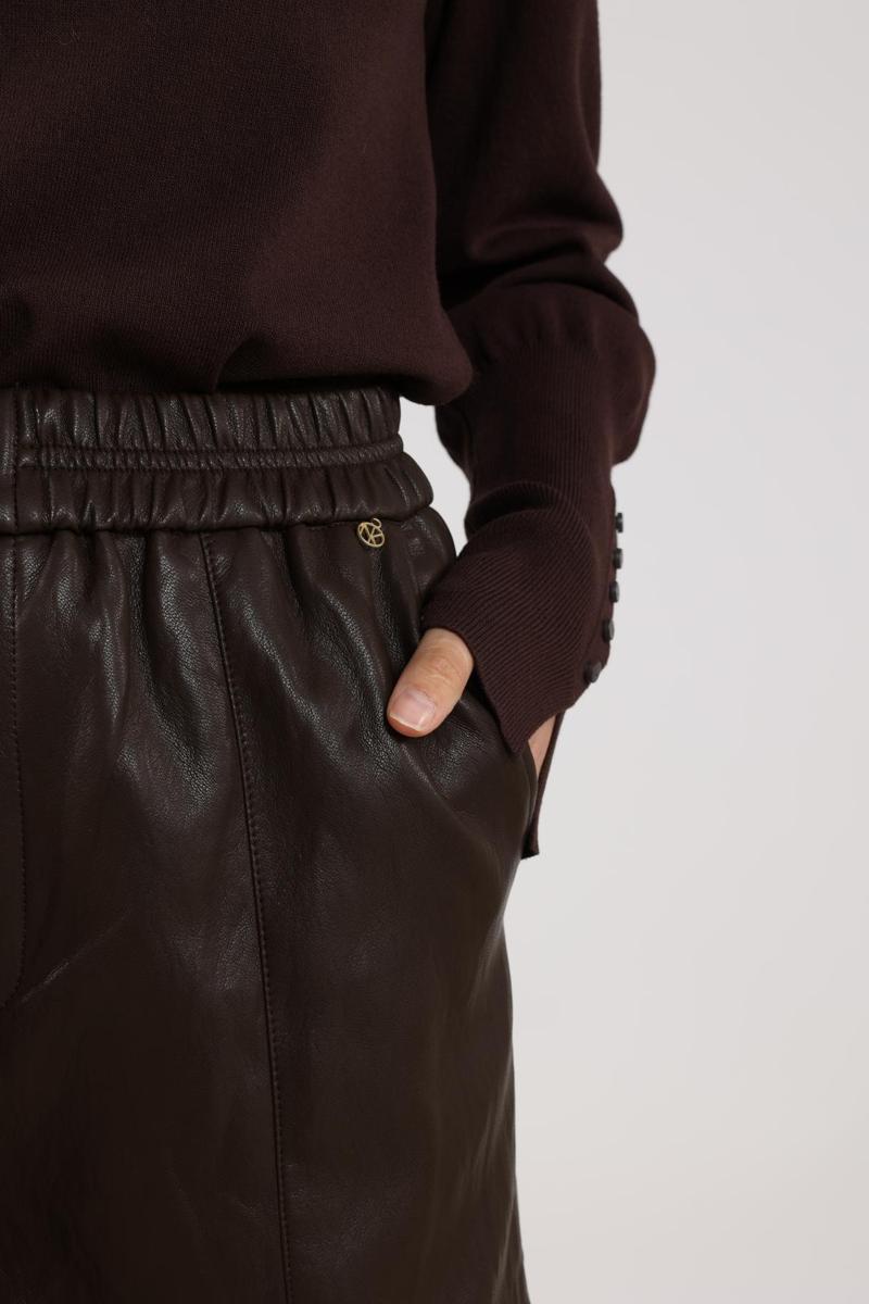 NUKUS Short NKF09011 Bruin 1