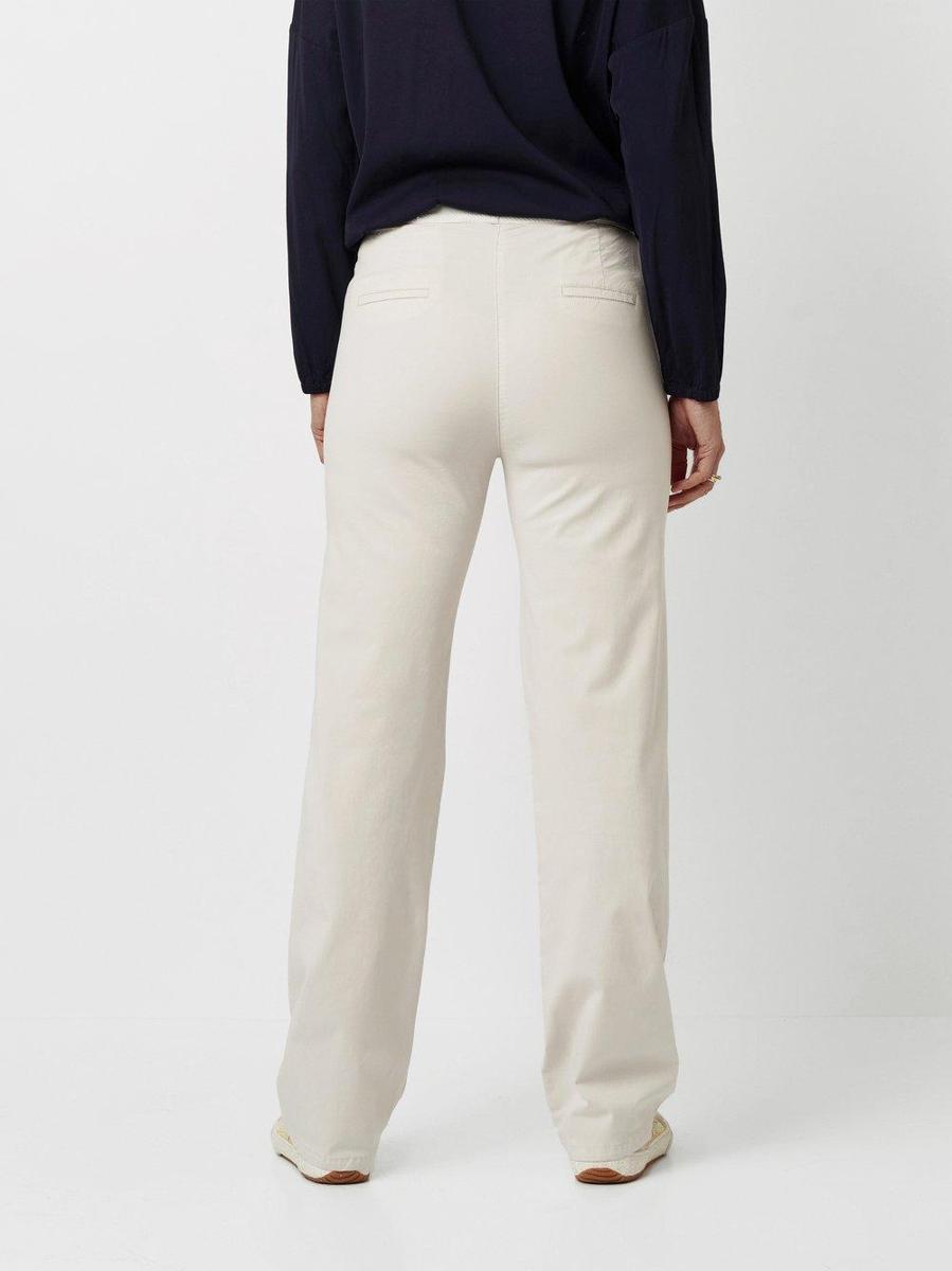 TONI TONI Capri 71-22/2800-85 Off-White 4