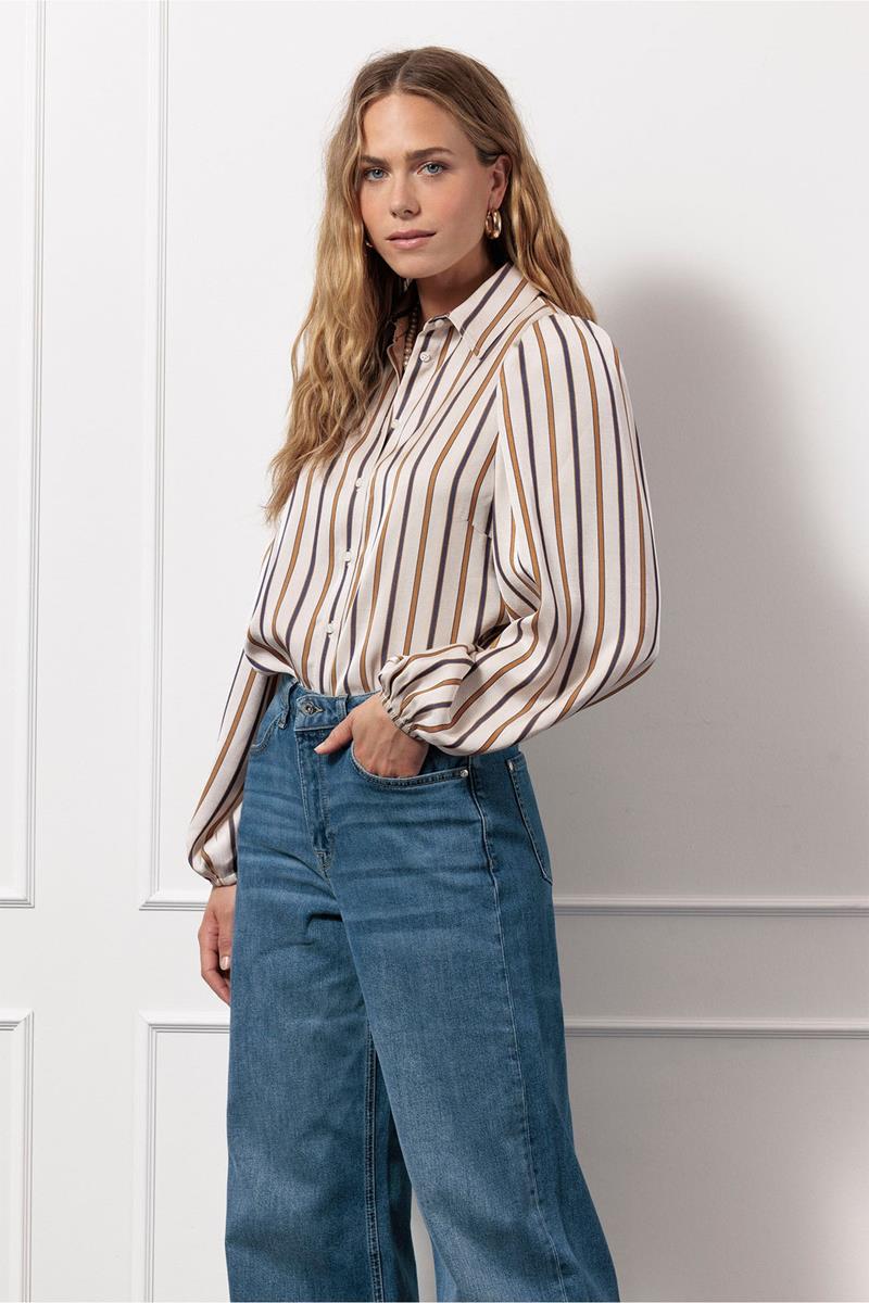 Studio Anneloes Blouse Lina Bruin 1