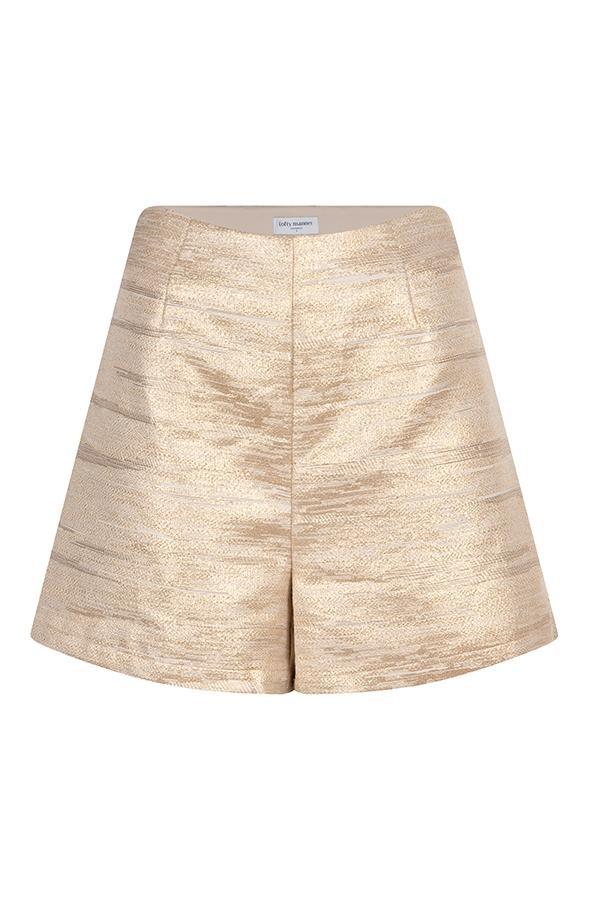 Lofty Manner Short QG37 - Suzie Goud 2