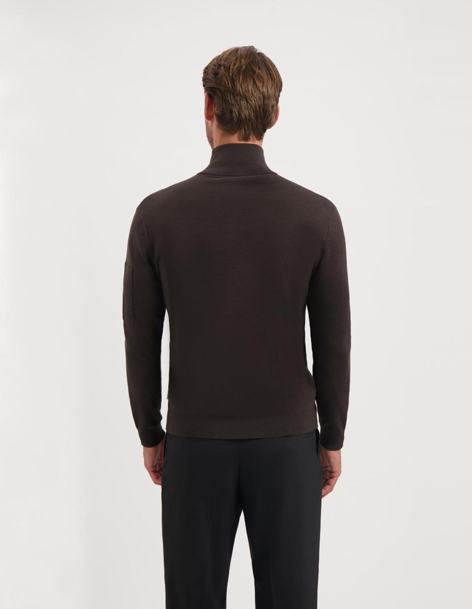 Saint Steve Trui 240904 Bruin 4