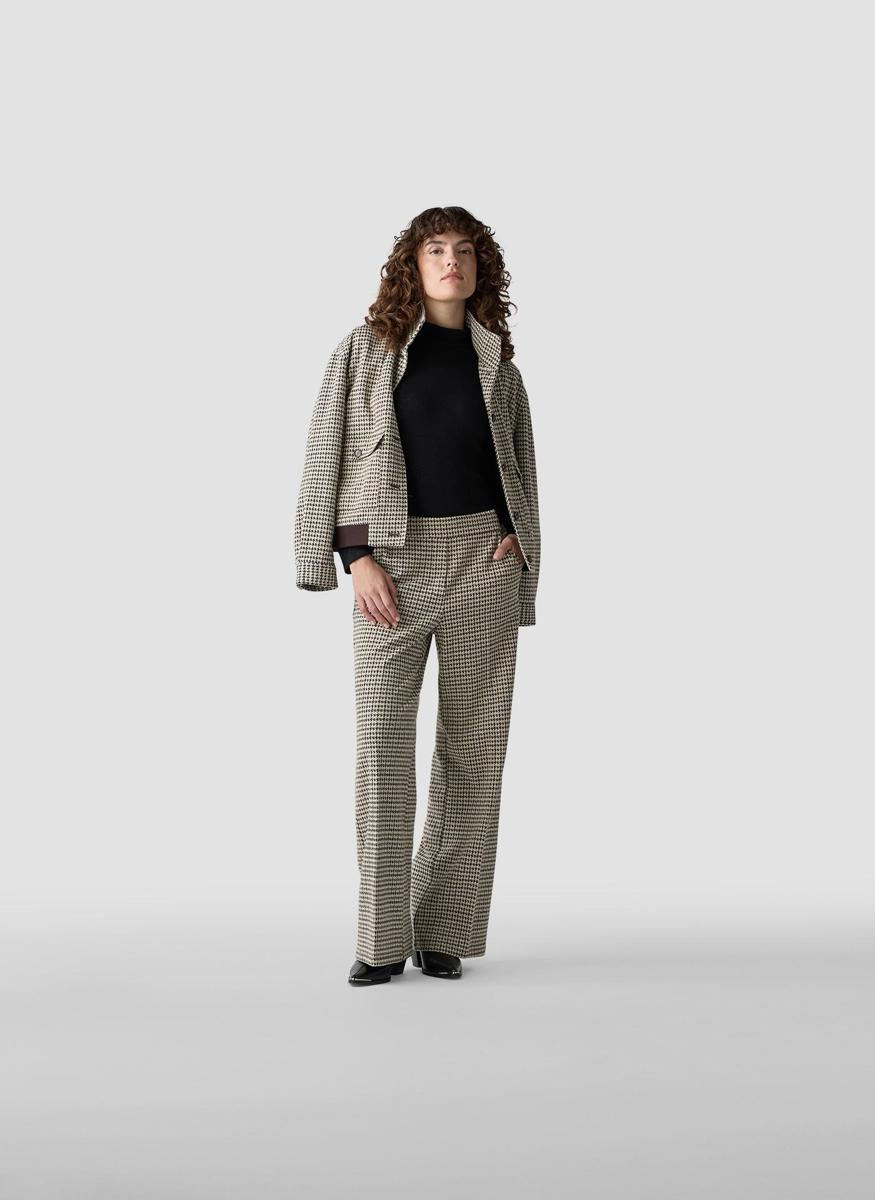 Le Comte Pantalon 55-624151 Beige 1